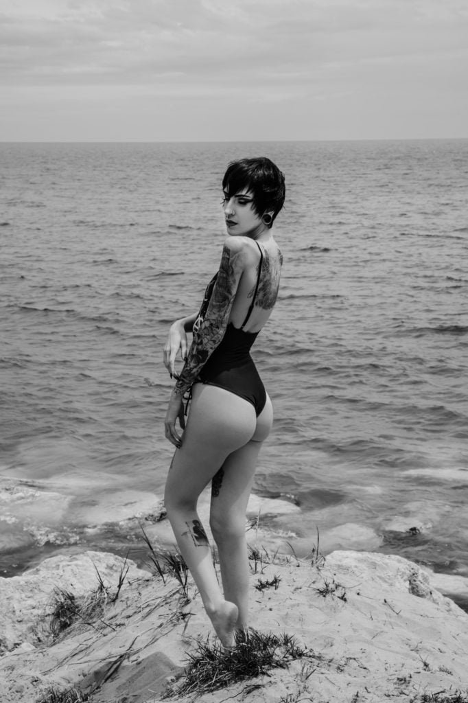 black and white photography black swimsuit photography beach photo shoot 